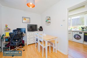Dining Room- click for photo gallery